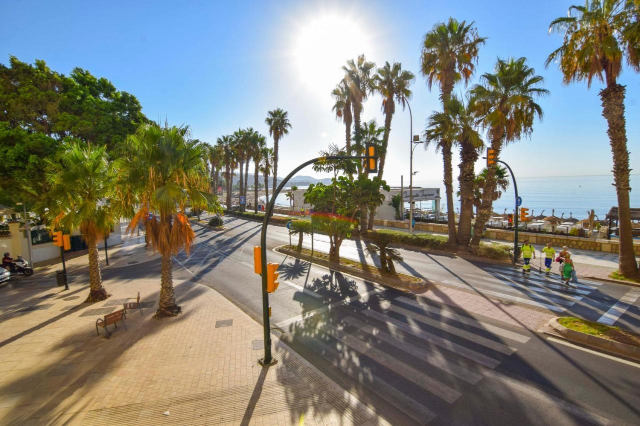 P&P Apartamentos Paseo Maritimo Pablo Ruiz Picasso Malaga Bagian luar foto